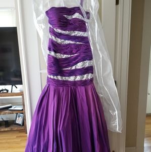 Purple glitter prom / formal dress